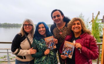 PRESENTAN EL LIBRO “LA REPÚBLICA DE LA VEREDA” SOBRE LA HISTORIA DEL CARNAVAL DE PARANÁ