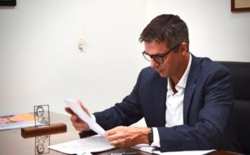 ENRIQUE CRESTO CRITICÓ LA POLÍTICA ECONÓMICA DE MILEI TRAS LA DIFUSIÓN DE LOS DATOS DE POBREZA DEL INDEC