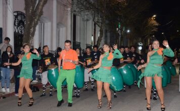 SIETE COMPARSAS DESFILARON EN LA PRUEBA DE ADMISIÓN PARA LAS LLAMADAS 2027